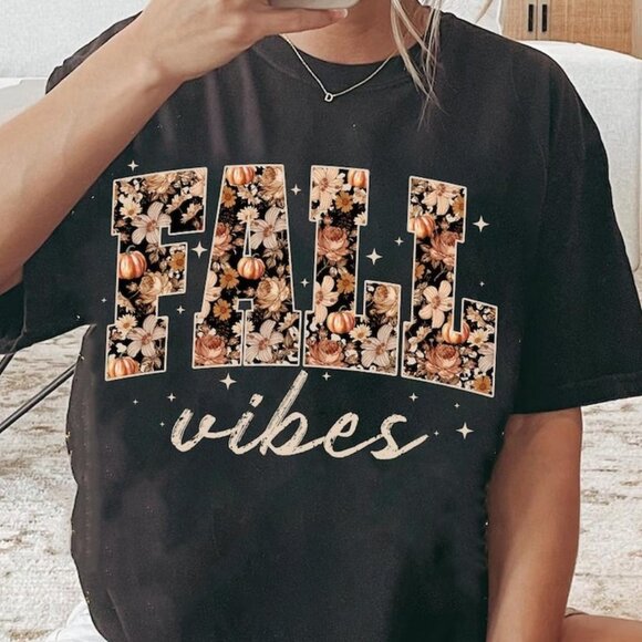 Tops - Floral Fall Vibes Shirt, Fall Graphic Tee, Autumn Lover Shirt